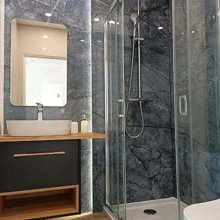 Dom wakacyjny Noclegi Faryny Faryny